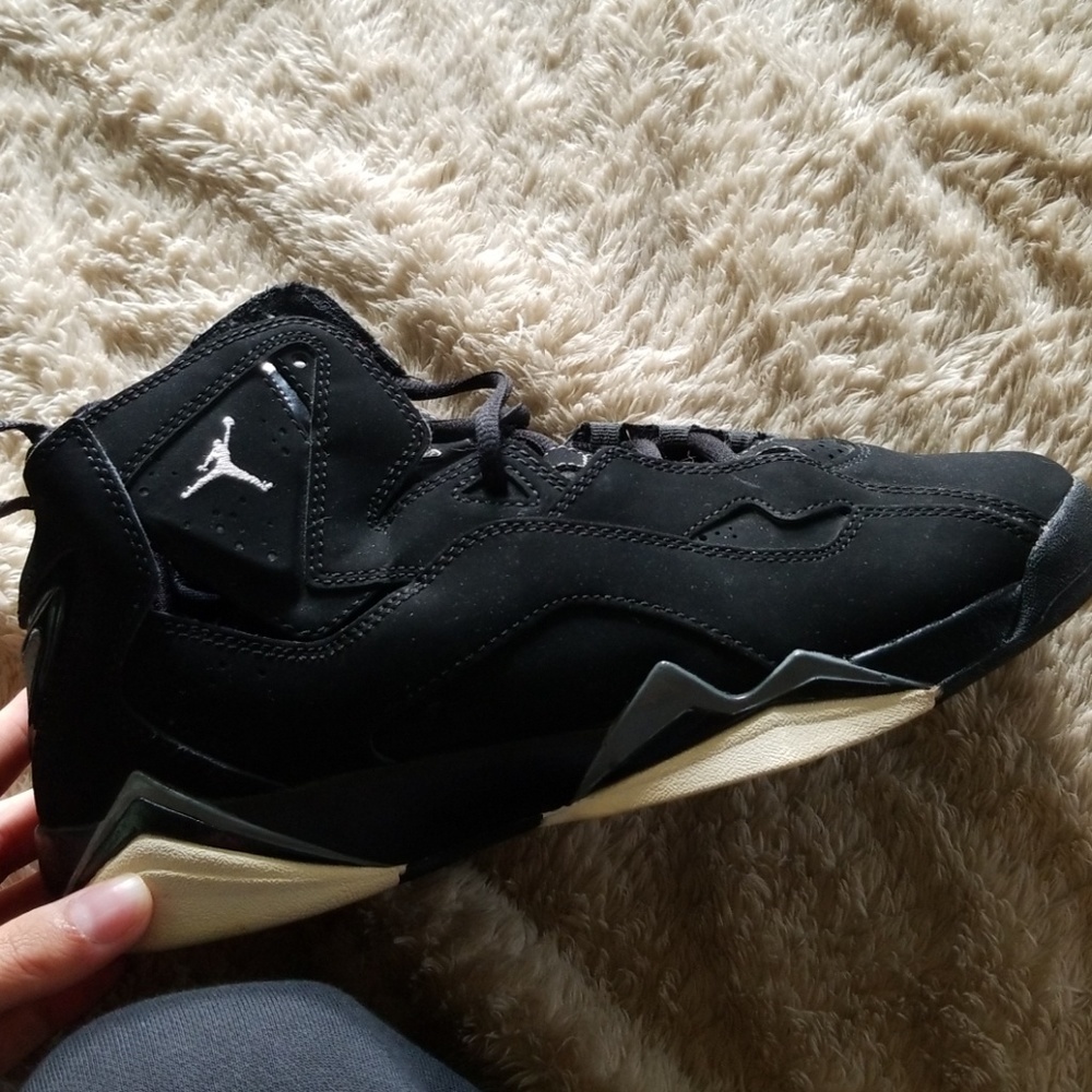 Jordan FLIGHTS ▪Make an Offer▪
